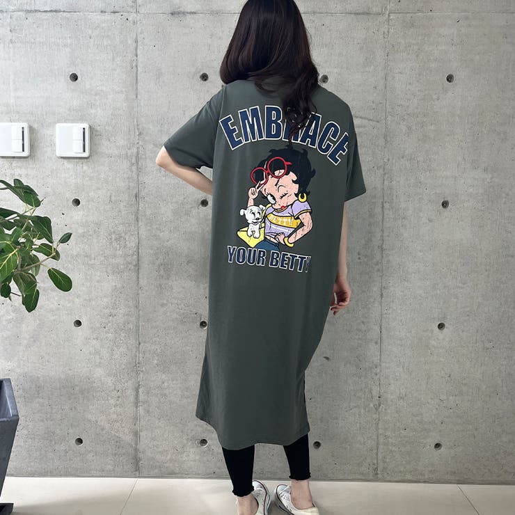 BETTY BOOPスリット入りTシャツワンピース[品番：MJNW0003345]｜me