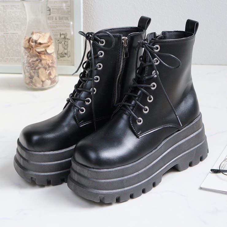 ブラック | 7.5cmヒール ボリュームレースアップショートブーツ ☆1661 | LibertyDoll