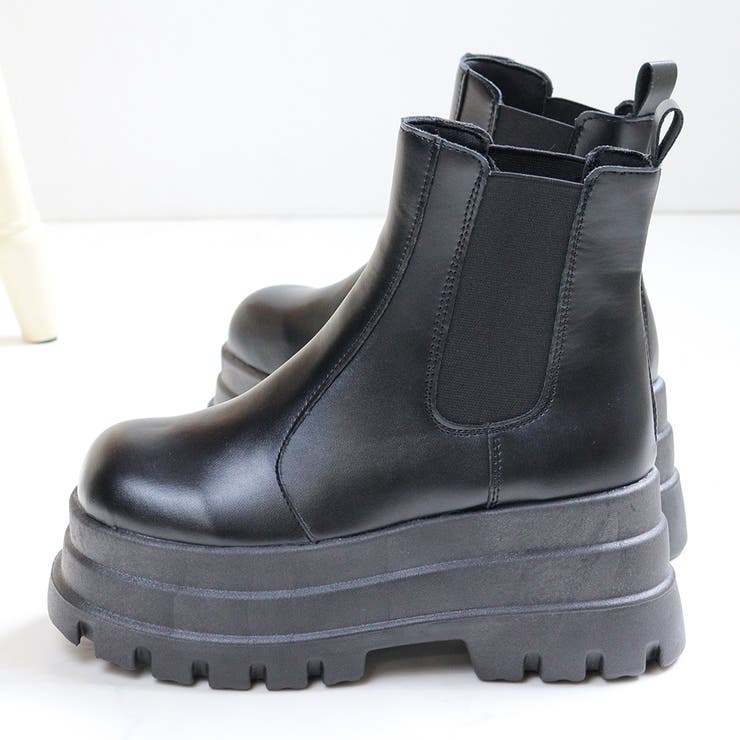 ブラック | 7.5cmヒール ボリュームソールサイドゴアブーツ ☆1662 | LibertyDoll