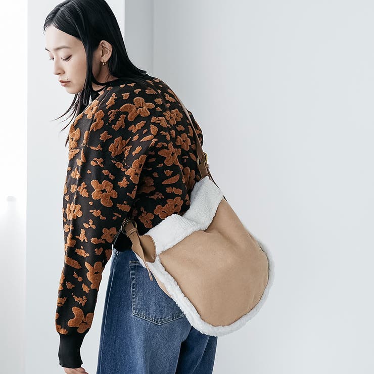 フェイクムートンポーチ付きショルダーバッグ ハンドバッグ ベルト調整可能 | mili an deni | 詳細画像9 