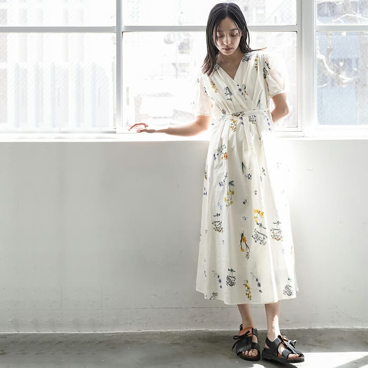 花柄カシュクールワンピース パフスリーブ フレア | mili an deni | 詳細画像15 