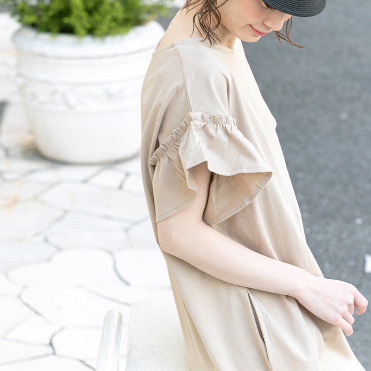 フリル袖 Tシャツワンピース サイドスリット[品番：MADW0003733