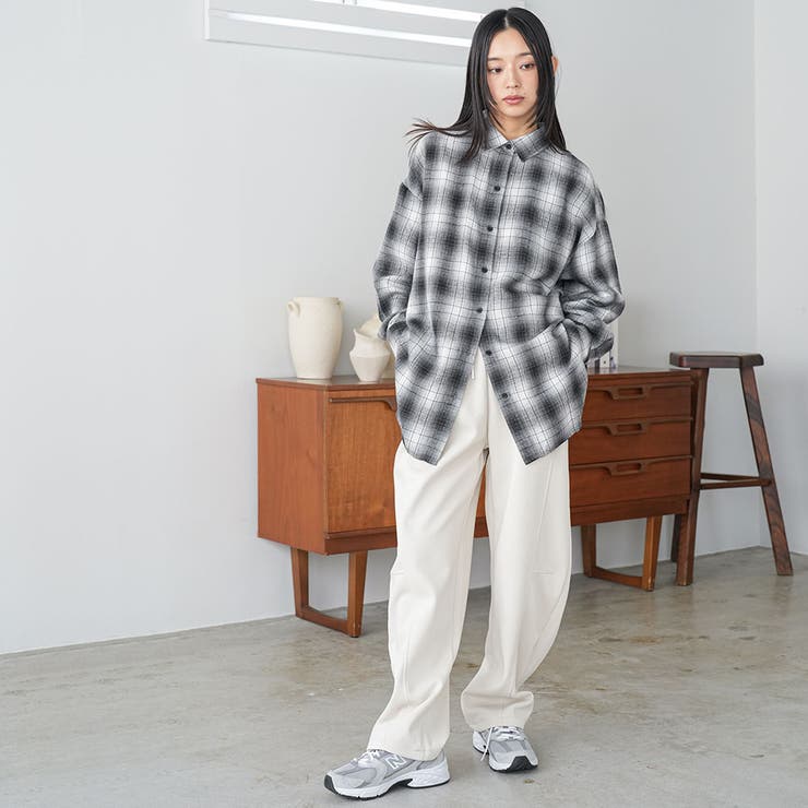 オーバーサイズチェックシャツ レギュラーカラー コットン裾ラウンド | mili an deni | 詳細画像10 