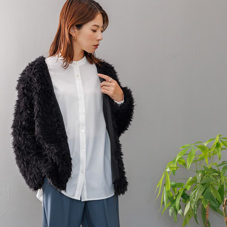 エステルボアミドル丈カーディガン ファー ノーカラー | mili an deni | 詳細画像18 