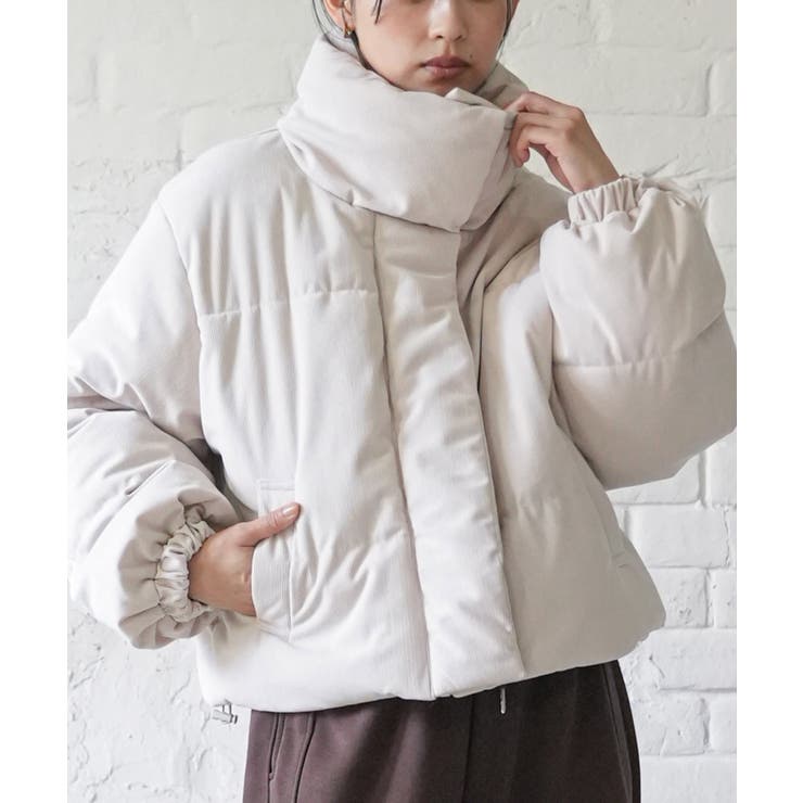 ライトベージュ | コーデュロイ中綿ブルゾン ボリュームスタンドカラー サイドポケット | mili an deni