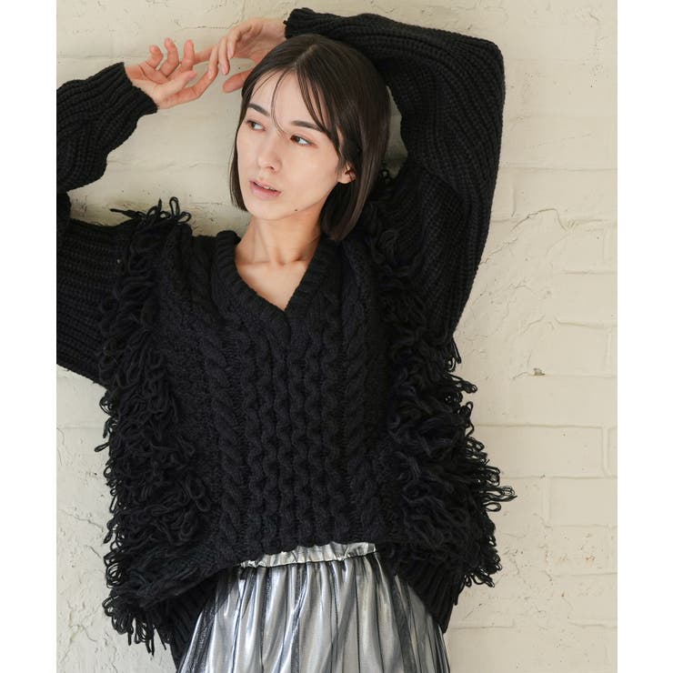 ブラック | Vネックフリンジニットプルオーバー ケーブル編み Vネック | mili an deni