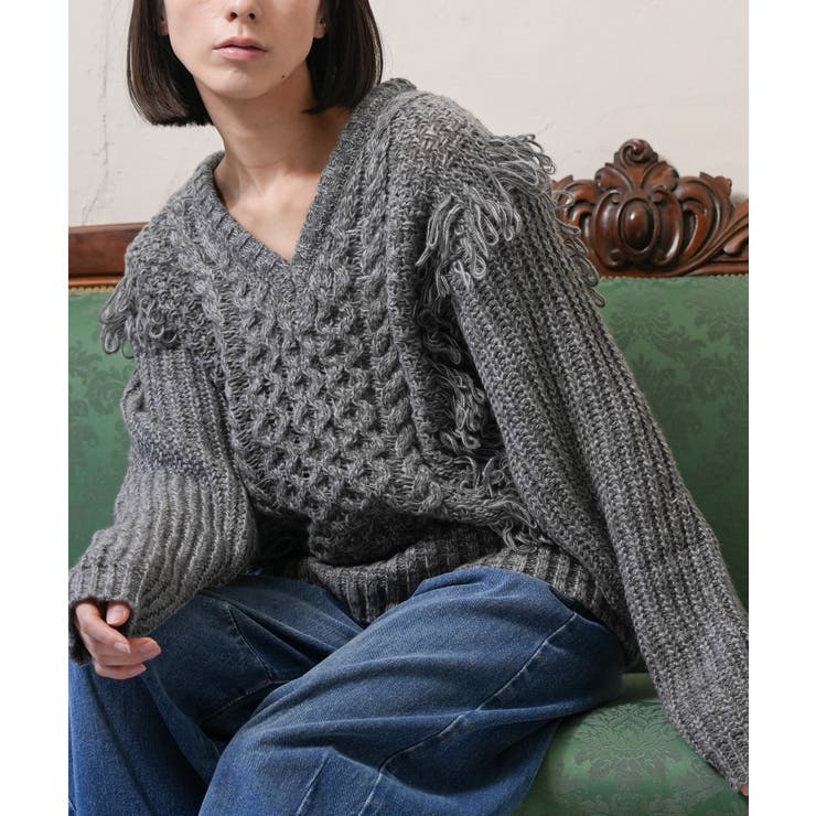 グレー | Vネックフリンジニットプルオーバー ケーブル編み Vネック | mili an deni