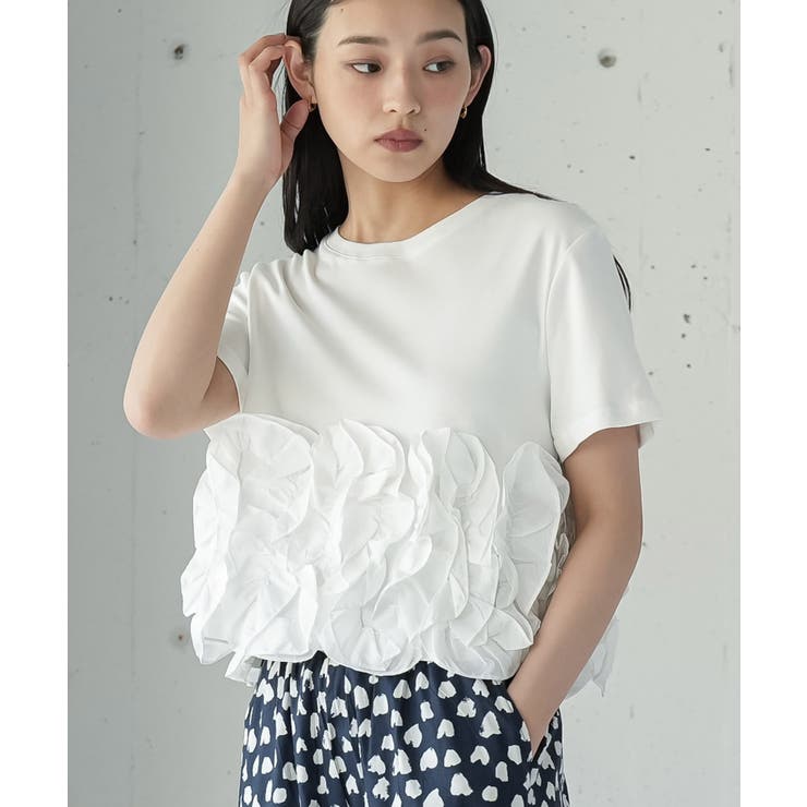 オフホワイト | 裾ウェーブフリルTシャツ レディース 半袖 | mili an deni