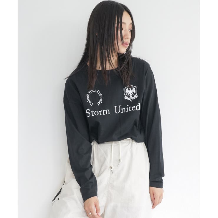 ブラック | スポーティロゴロンT 前面プリント ユニフォーム風 | mili an deni