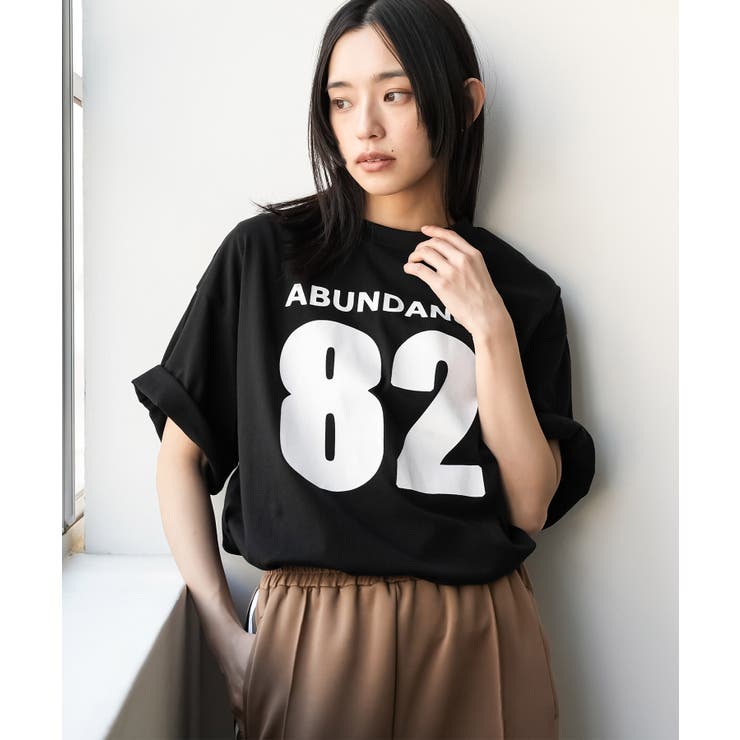 ブラック | 半袖カレッジナンバリングTシャツ プリント コットン | mili an deni