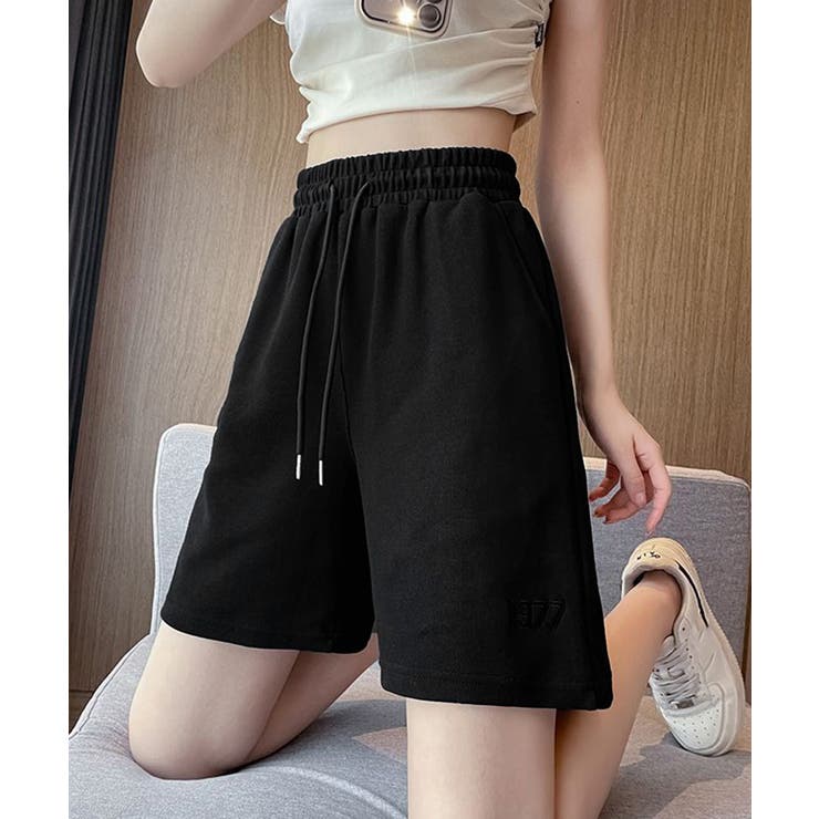 [GLOWNY] BUTTON FLY ミニ SHORT★新作・25SS★★韓国★関税込み GLOWNY] BUTTON FLY ミニ SHORT☆新作・25SS韓国☆関税込み