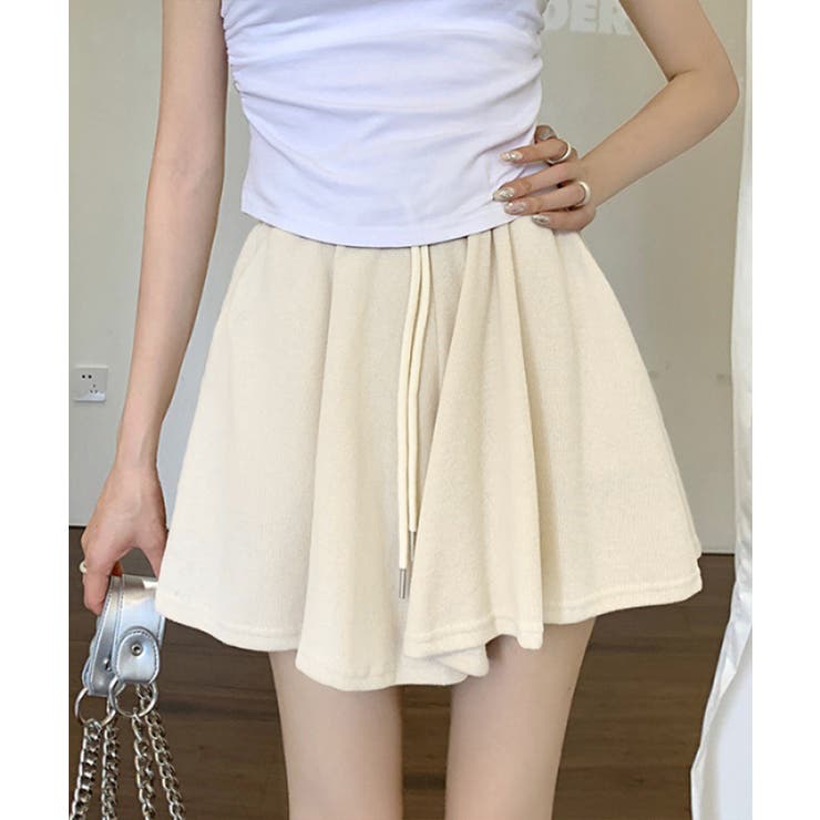 ライトベージュ | シンプルAラインショートパンツレディース | SUNSHINE CLOSET