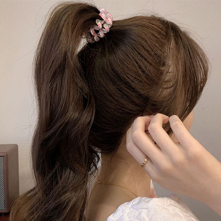 kirara*63 怖く ホヌ シェル グラデーション レジン ヘアゴム