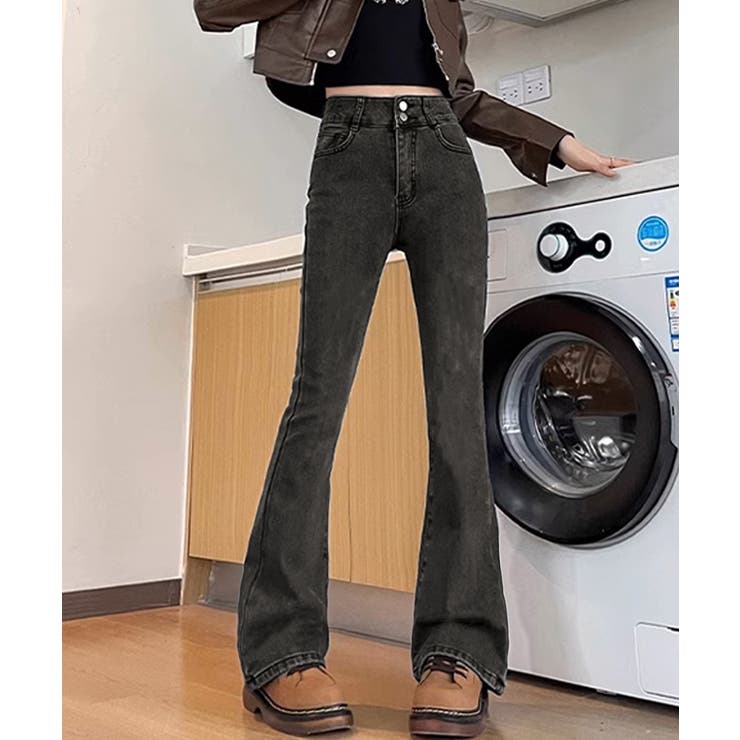 チャコールグレー