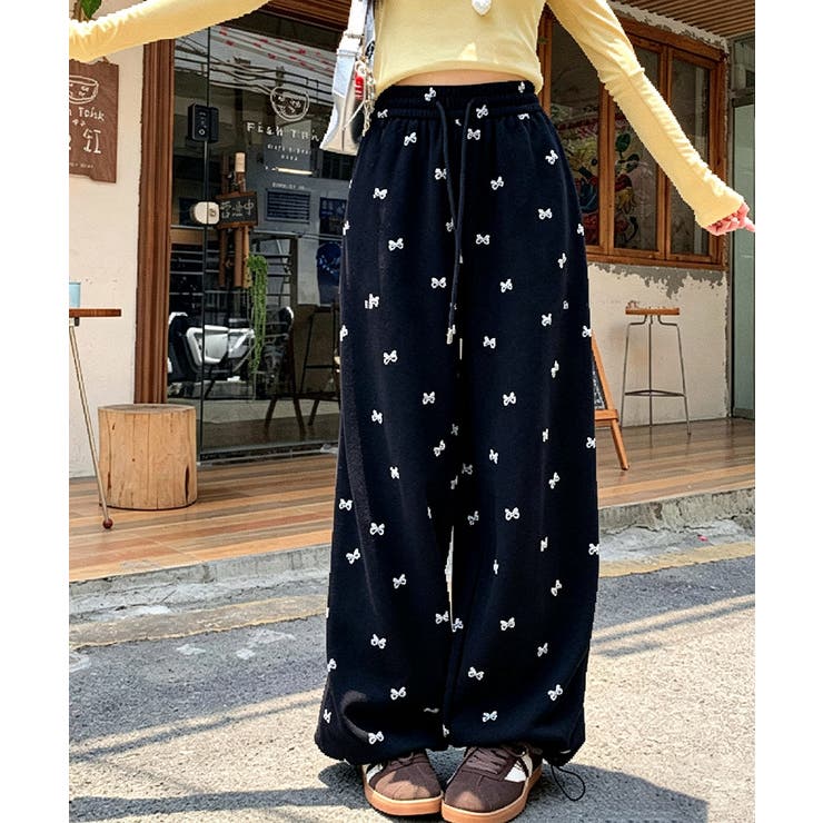 ブラック | スウェットパンツバタフライ柄ワイドパンツ | Miniministore
