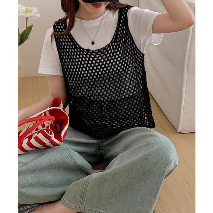 ブラック