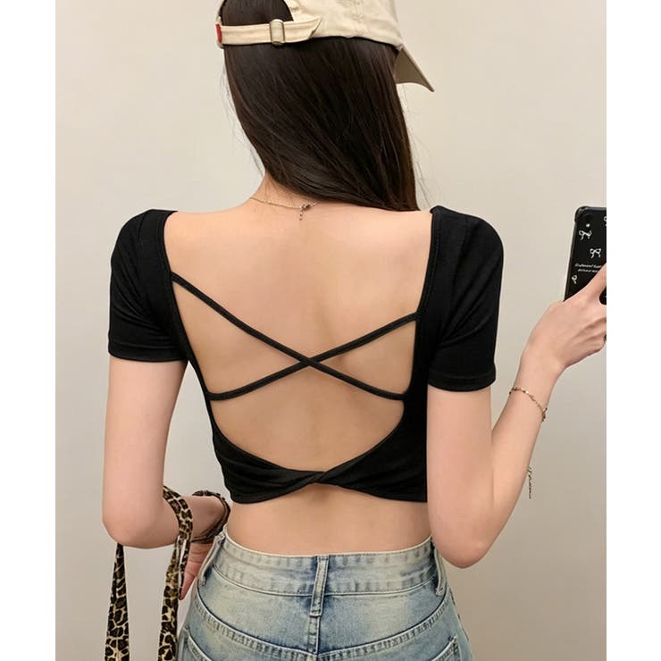 ブラック | 背中開きカップ付き半袖Tシャツクロップド | Miniministore