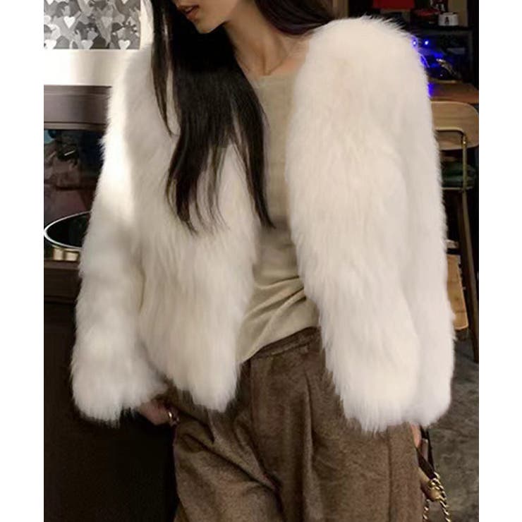 ホワイト | 韓国風ノーカラーフェイクファージャケット | SUNSHINE CLOSET