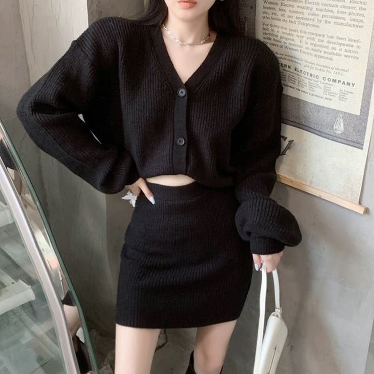 ♓セクシーニットセットアップ 上ブラック■レディース 韓国ファッション