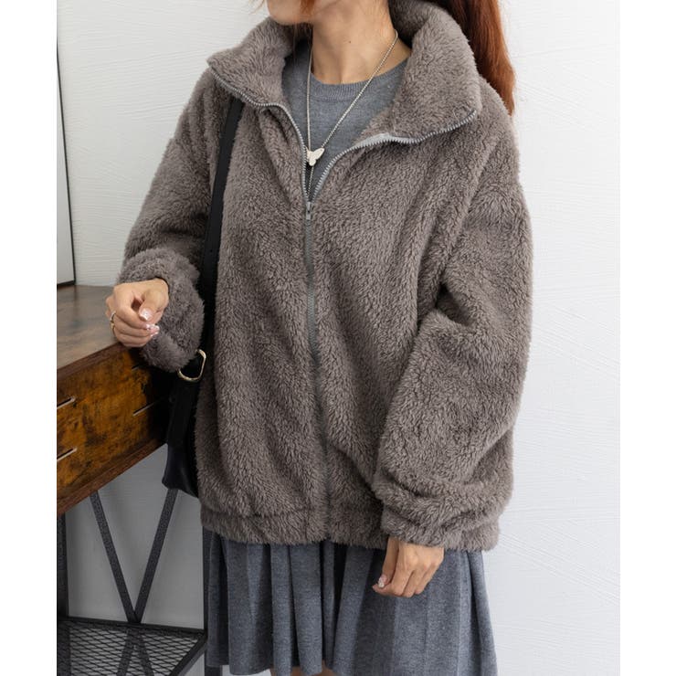 美品 ARMANI JEANS アルマーニジーンズ フェイクファー