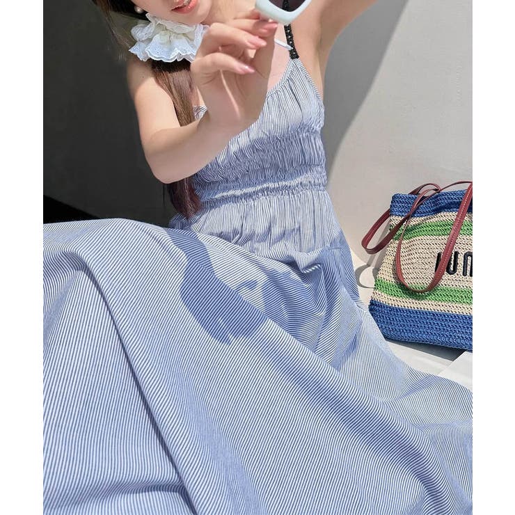 ストライプ柄キャミワンピース 大人可愛い[品番：II000012757