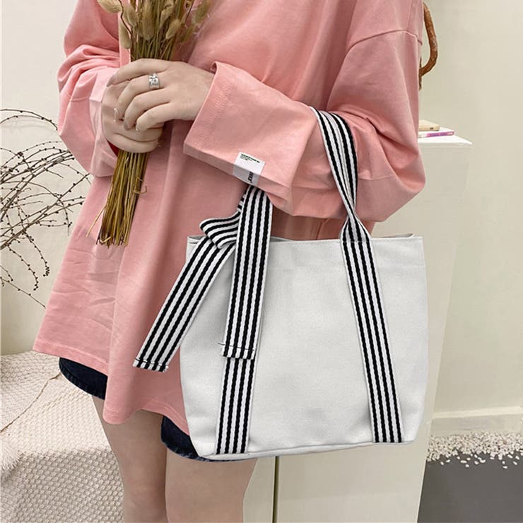 ★lululemon★キュート♪キーリング付★ミニ キャンバストート★ ☆lululemon☆キュート♪キーリング付☆ミニ キャンバストート