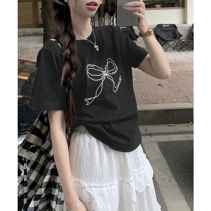 ブラック