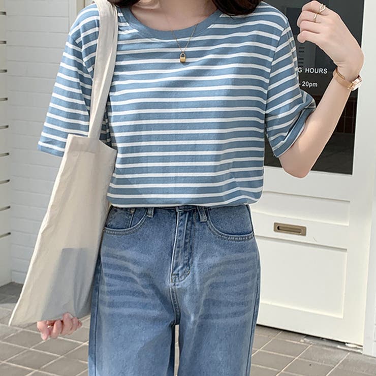 ブルー