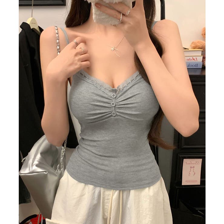 グレー