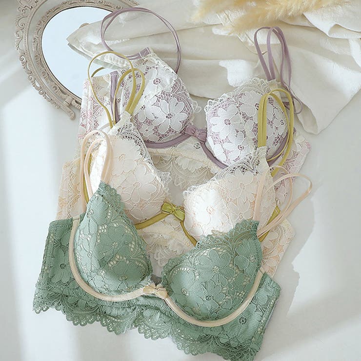 新品同様 森倉 円 刺しゅうアート ランジェリーLingerie Bouquet 新品同様 森倉 円 刺しゅうアート ランジェリーLingerie Bouquet 新品