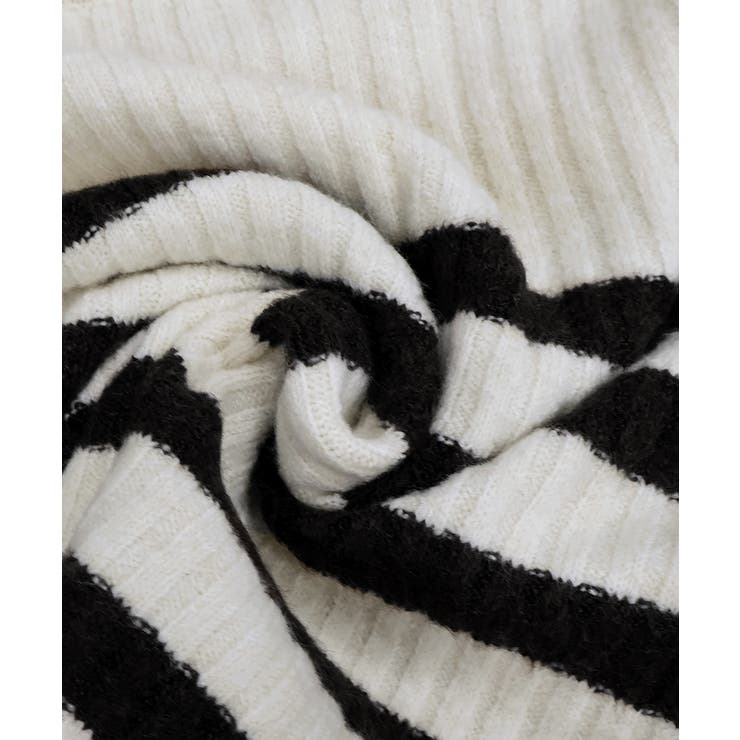 ボーダーニット 韓国 ハイネックトップス[品番：II000011168