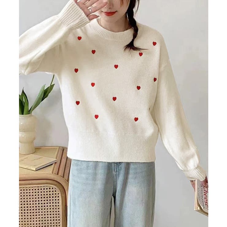 オフホワイト | クルーネックハート柄ニットセーター韓国風 | SUNSHINE CLOSET