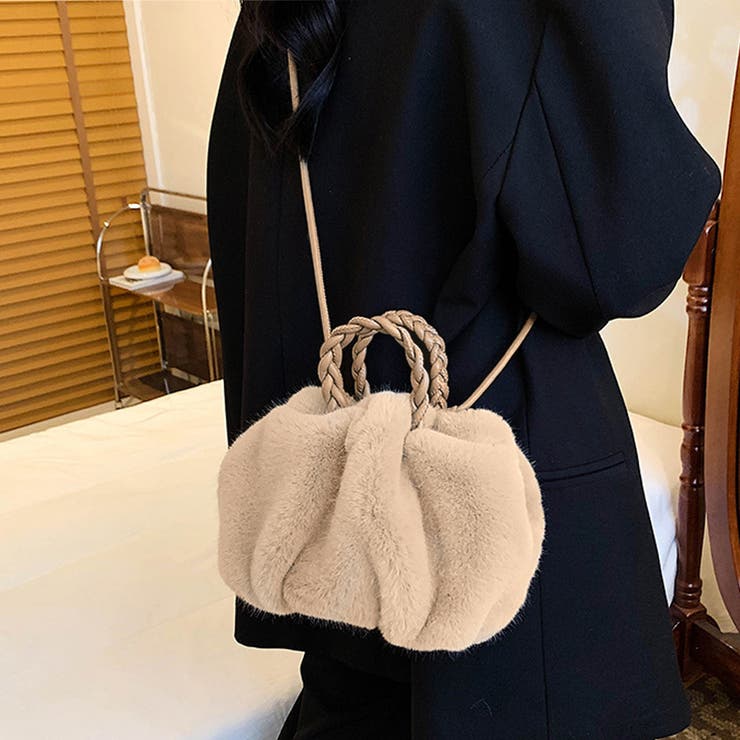 ベージュ | ショルダーバッグ 巾着ふわふわ 斜めがけ | SUNSHINE CLOSET