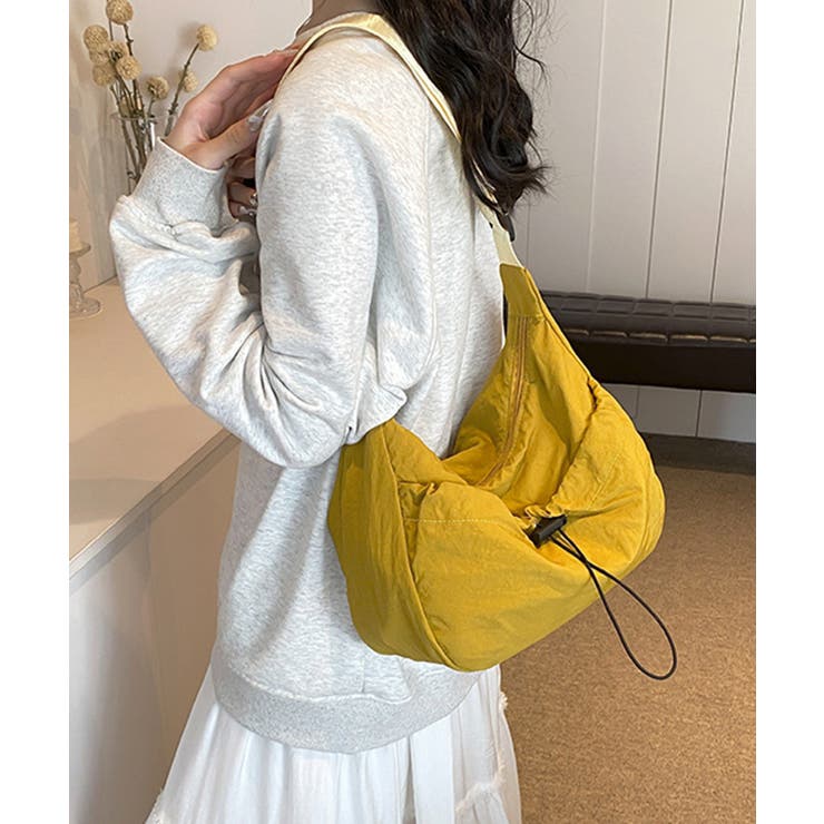 イエロー | ショルダーバッグ ナイロン 無地 軽量 | SUNSHINE CLOSET