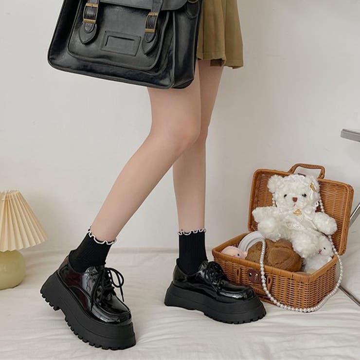 ミニワンピース×厚底靴 24cm×バッグセット売り ドレスシューズ レディース 厚底靴[品番：II000010933