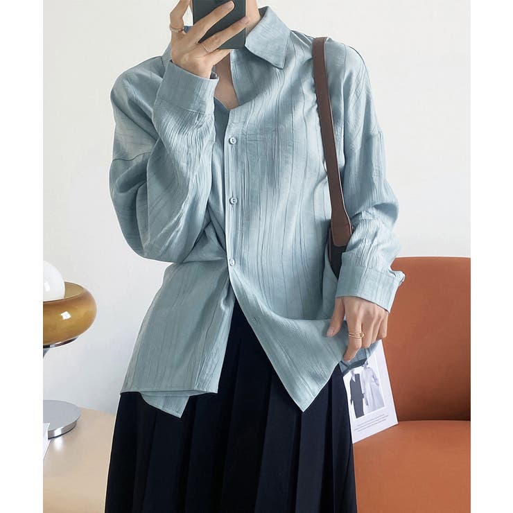 薄ブルー