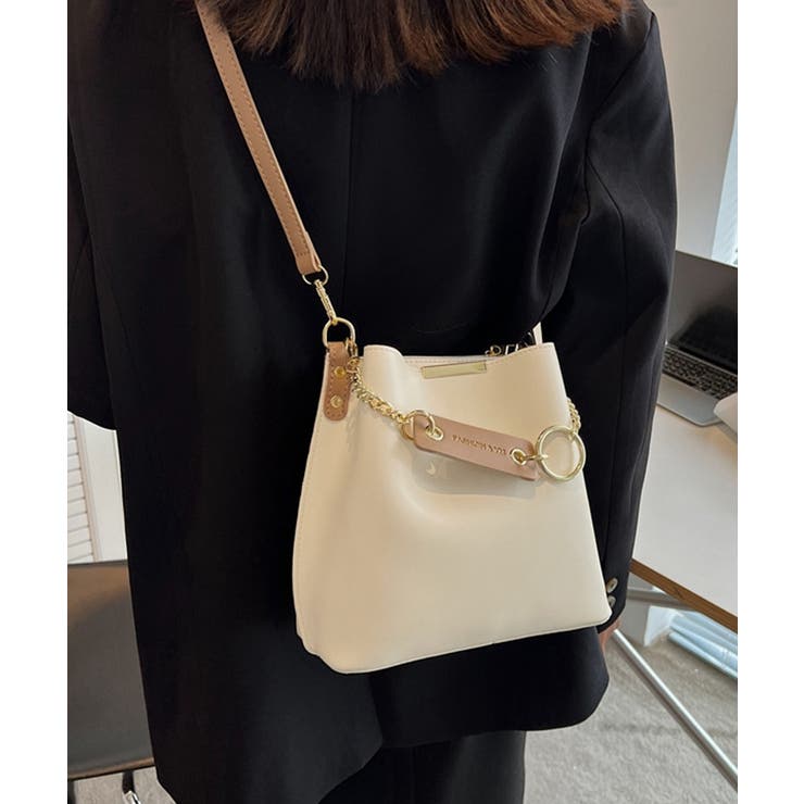 定番の中古商品 ショルダーバッグ 2wayバケットバッグ[品番：II000011452 バッグ