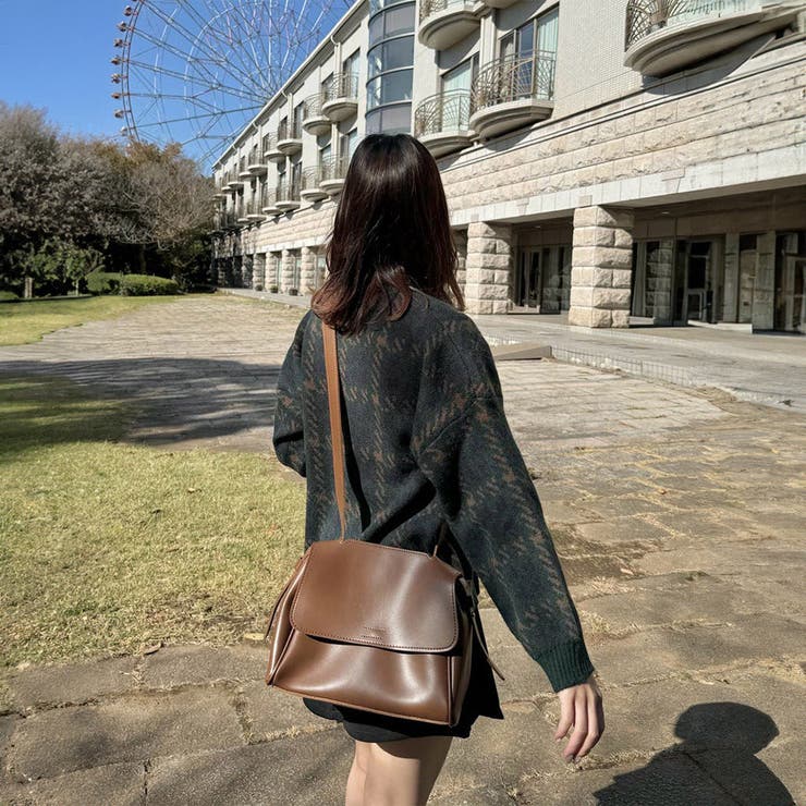 シボ押しPU合皮 縦型ミニショルダーバッグ（ショルダーバッグ