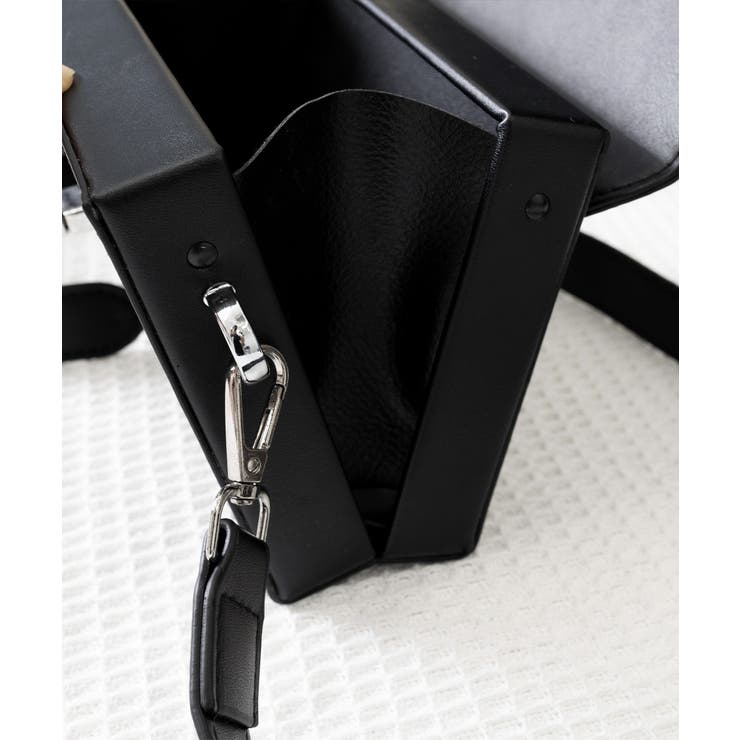 y*i様 美品　calin ショルダーバッグ　黒 Amazon | [カルバンクライン] ショルダーバック ブラック