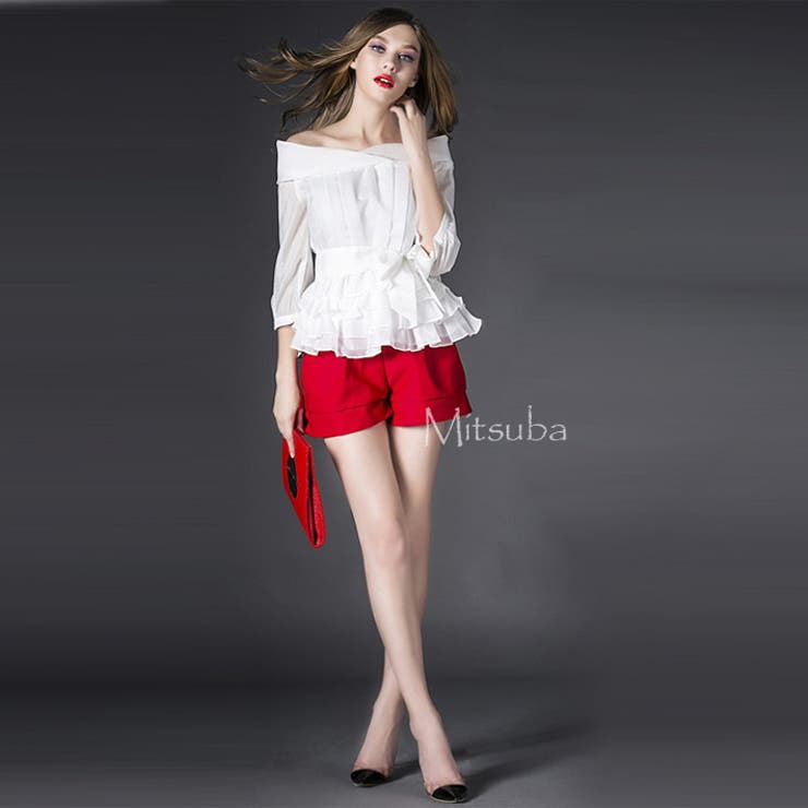 赤のショートパンツセットアップ ショートパンツ パーティドレス