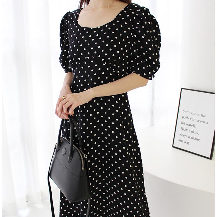 パフショルダ―ドットワンピース[品番：MDRW0004195]｜MODE ROBE