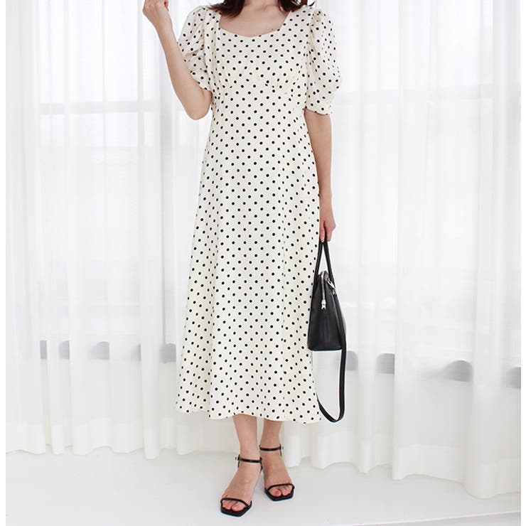 パフショルダ―ドットワンピース[品番：MDRW0004195]｜MODE ROBE