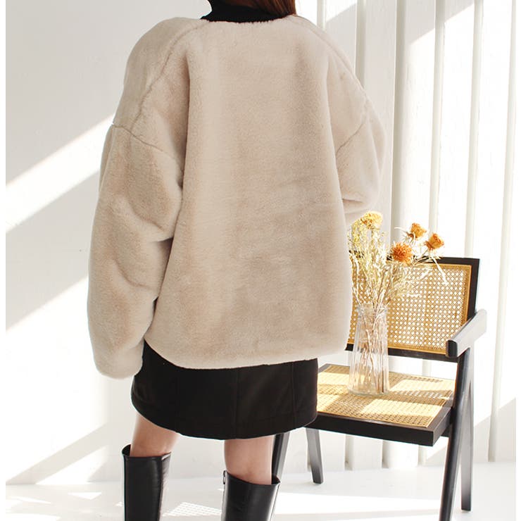 ノーカラーショートファーコート[品番：MDRW0004255]｜MODE ROBE