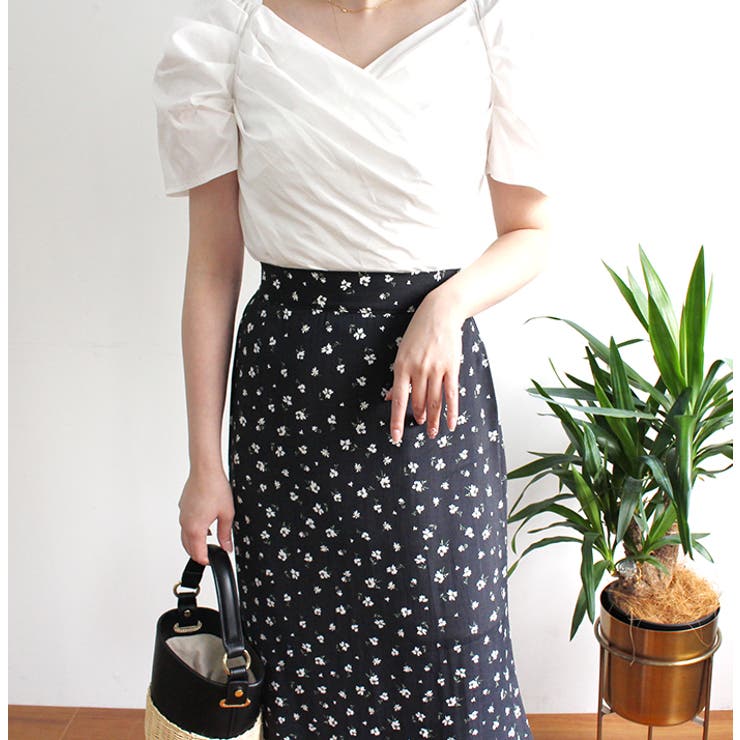 小花柄スカート[品番：MDRW0004407]｜MODE ROBE（モードローブ