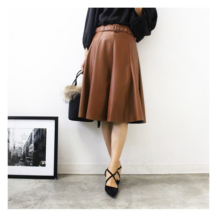 フェイクレザーフレアスカート スカート ひざ丈スカート[品番