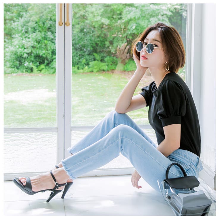 美品！MOTHER デニムカットオフスキニー ライトブルーsize23 カットオフスキニー美脚デニム ライトブルーデニム カットオフ