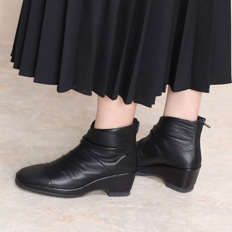 ドレープデザインウェッジソールショートブーツ | Mode et Jacomo×ing | 詳細画像1 