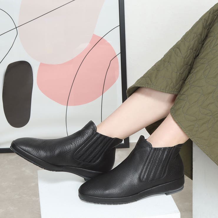 サイドゴアシンプルショートブーツ | Mode et Jacomo×ing | 詳細画像1 