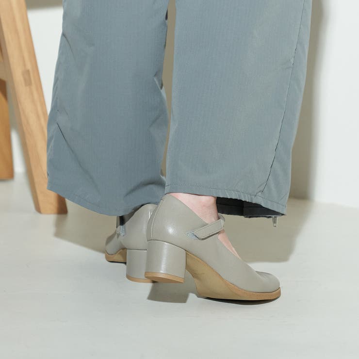 ラウンドトゥストラップパンプス | Mode et Jacomo×ing | 詳細画像2 