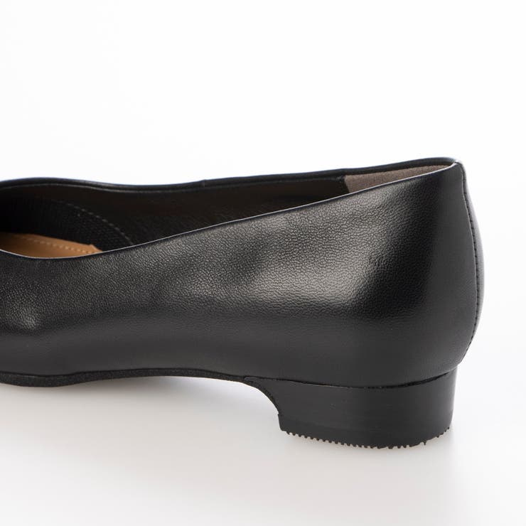 スクエアトゥVカットパンプス | Mode et Jacomo×ing | 詳細画像16 